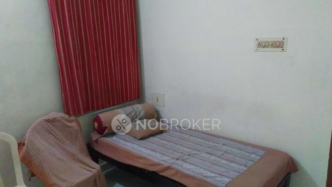 1 BHK Flat In Tnhb Lig Flat For Sale  In Sholinganallur