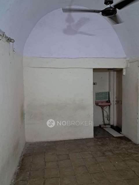 1 BHK Flat In Mhb Colony Yerwada for Rent  In M29b, Shastri Nagar Rd, Maharashtra Co-operative Housing Society, Yerawada, Pune, Maharashtra 411006, India