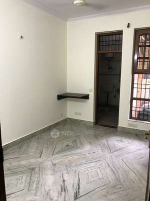 2 BHK Flat In Standalone Building  for Rent  In  Sector 50