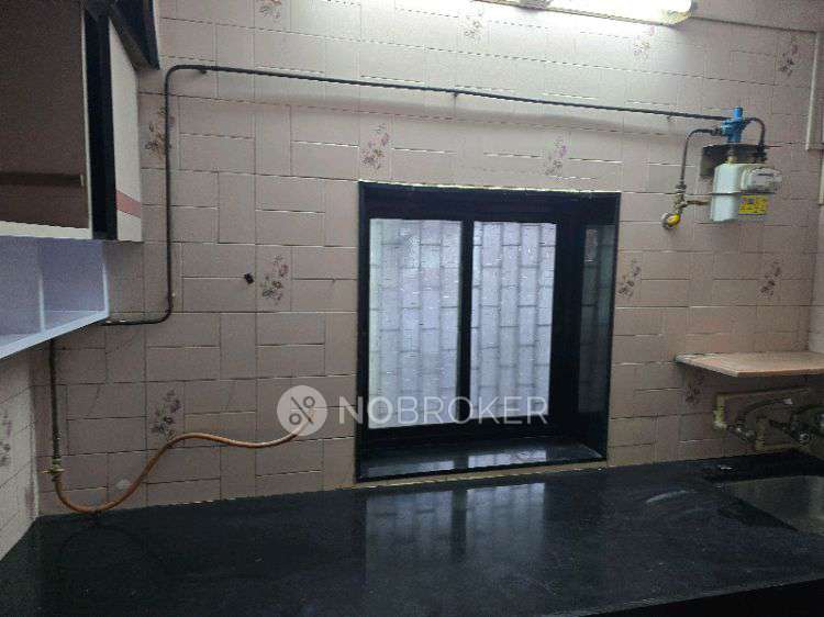 1 BHK Flat In Dhanvanthi Chs for Rent  In Goregaon