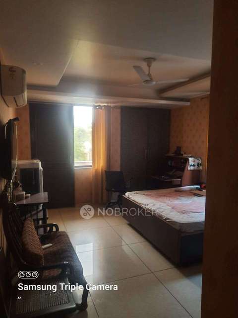 3 BHK Flat For Sale  In Gagan Vihar