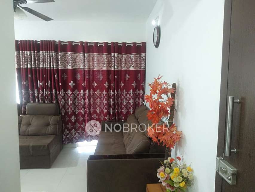 2 BHK Flat In Venice Co-op.housing Soc. Ltd. for Rent  In Dhayari
