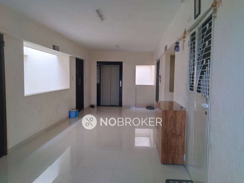2 BHK Flat In Venice Co-op.housing Soc. Ltd. for Rent  In Dhayari