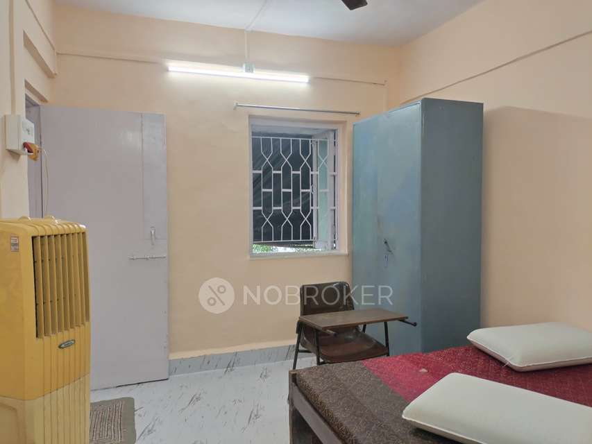 1 BHK Flat In Sb for Rent  In  Andheri East,