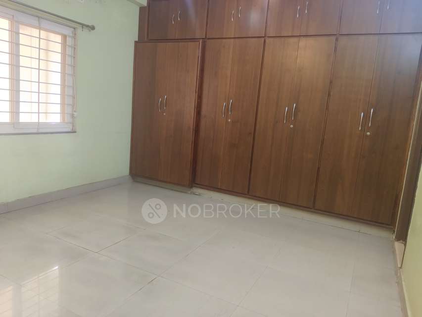 2 BHK Flat In Vaddepally Enclave For Sale  In Kukatpally, Hyderabad