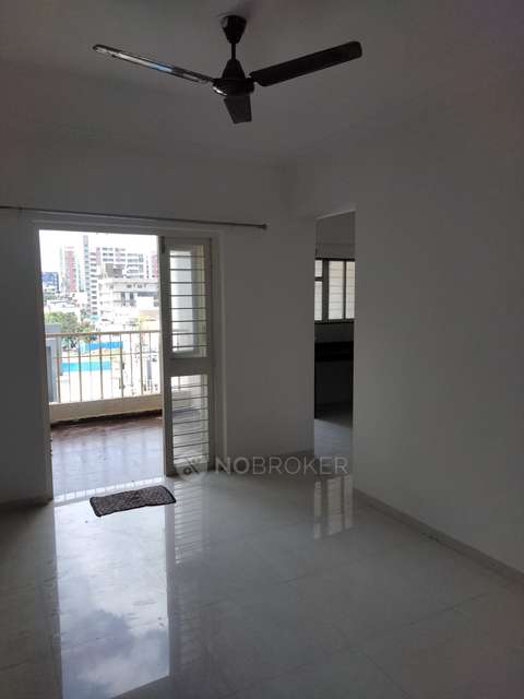 1 BHK Flat In Twin Tower for Rent  In Bhumkar Nagar