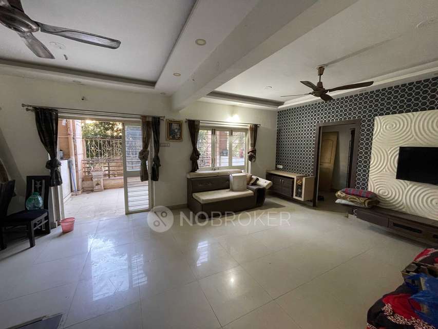 2 BHK Flat In Kundan Estates for Rent  In Pimple Saudagar