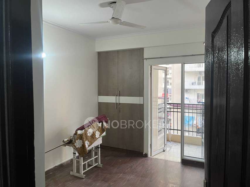 2 BHK Flat for Rent  In Jm Florence