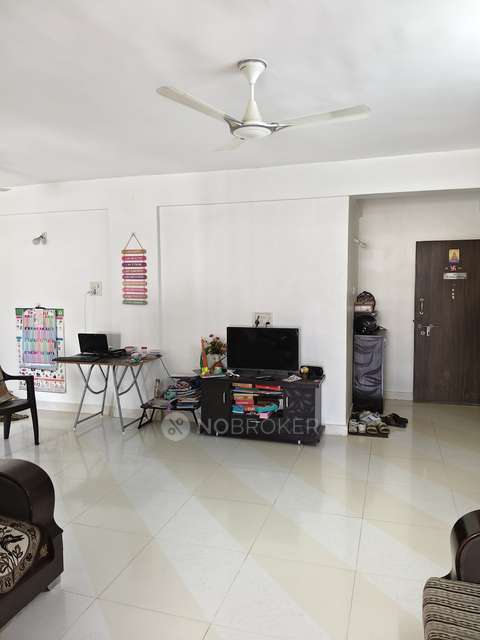 2 BHK Flat In Oxygen Valley Apartment, Hadapsar for Rent  In Hadapsar