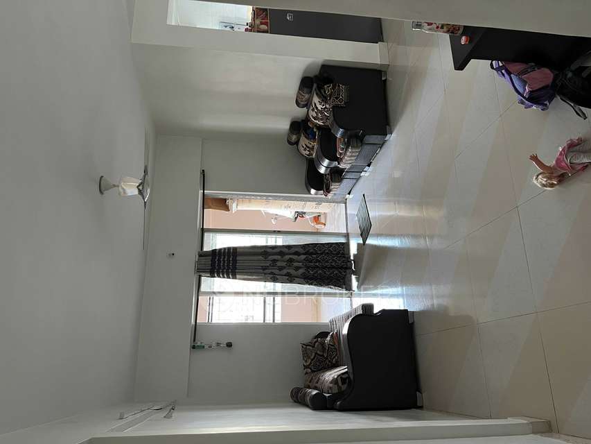 2 BHK Flat In Oxygen Valley Apartment, Hadapsar for Rent  In Hadapsar