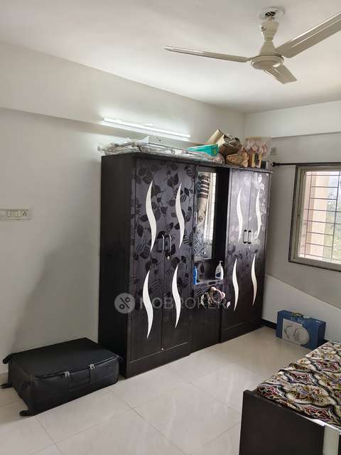 2 BHK Flat In Oxygen Valley Apartment, Hadapsar for Rent  In Hadapsar