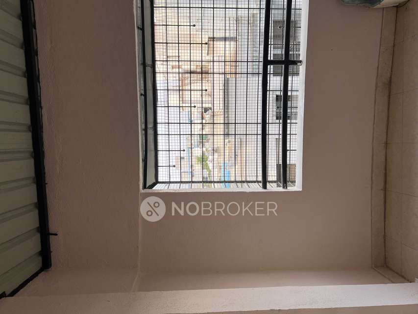 2 BHK Flat In Oxygen Valley Apartment, Hadapsar for Rent  In Hadapsar