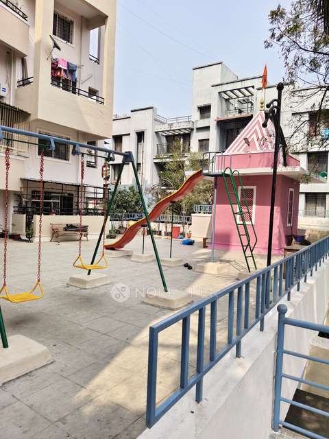 2 BHK Flat In Oxygen Valley Apartment, Hadapsar for Rent  In Hadapsar