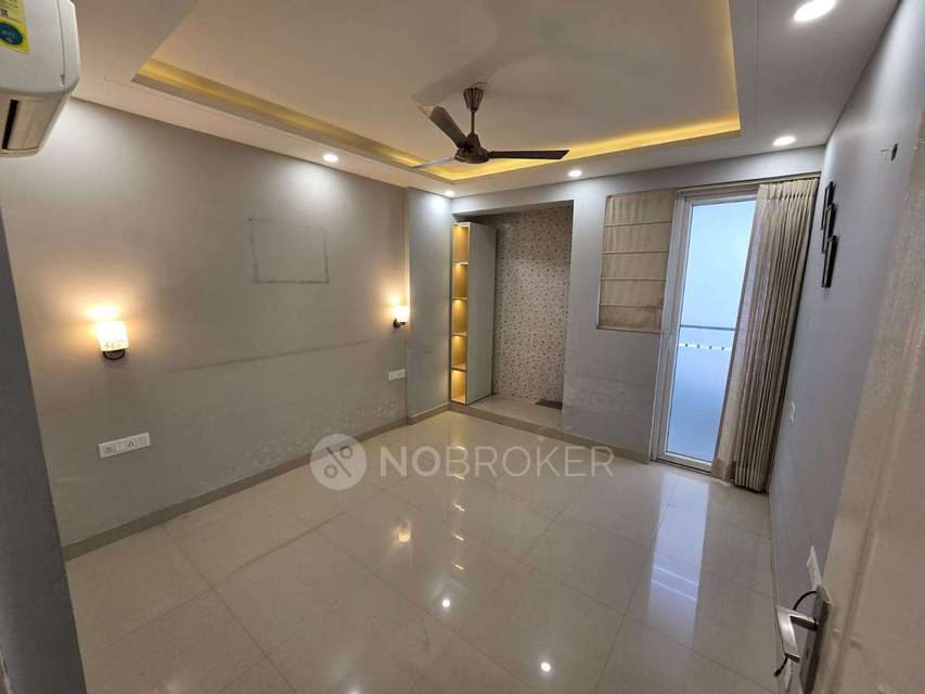 3 BHK Flat In Anant Raj Maceo For Sale  In Sector 91