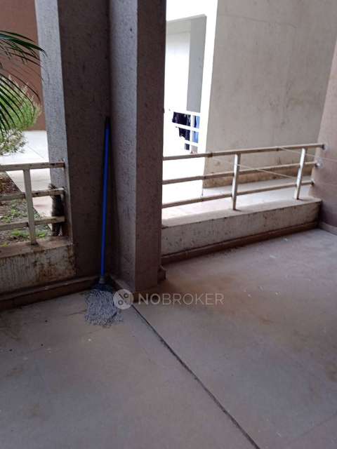 2 BHK Flat In Capital Towers for Rent  In Wakad
