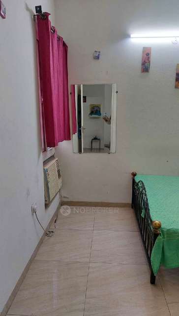 3 BHK Flat In  Gaur City 4th Avenue For Sale  In 14th Avenue Road