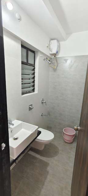 2 BHK Flat In Roshan Milestone for Rent  In Roshan Milestone