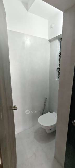 2 BHK Flat In Roshan Milestone for Rent  In Roshan Milestone