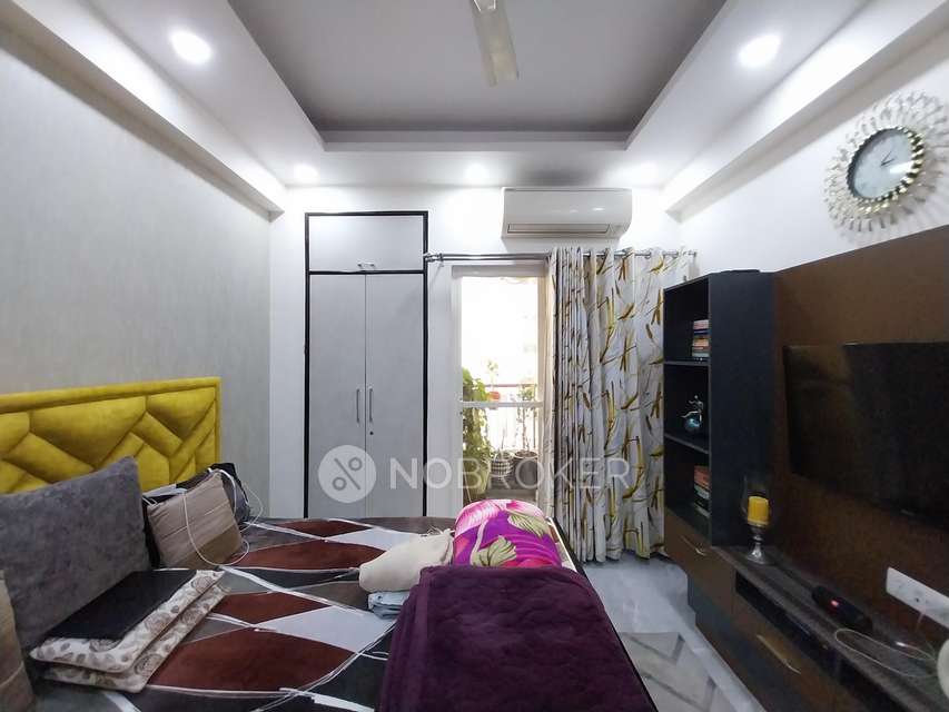 3 BHK Flat In Gulshan Vivante, Sector 137 For Sale  In Gulshan Vivante