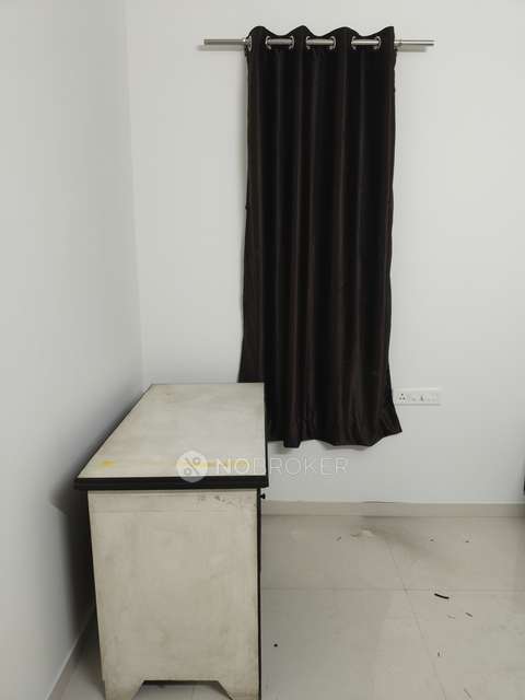 Single Room for Female In 2 BHK  In Shapoorji Pallonji Joyville Skyluxe In Hadapsar