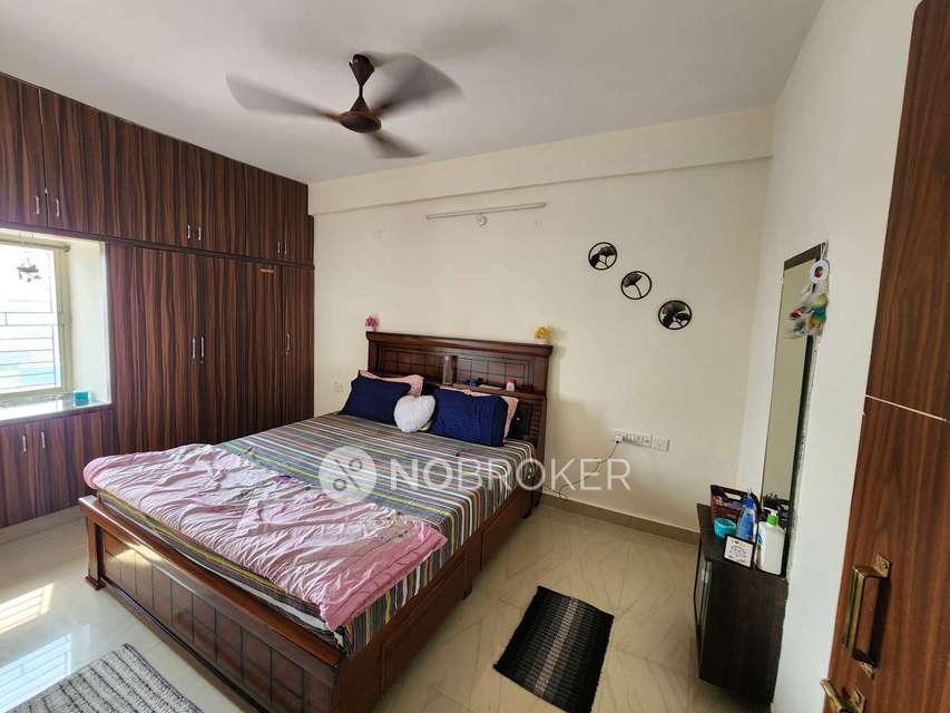 2 BHK Flat In Mig Chitrapuri Hills for Rent  In Manikonda