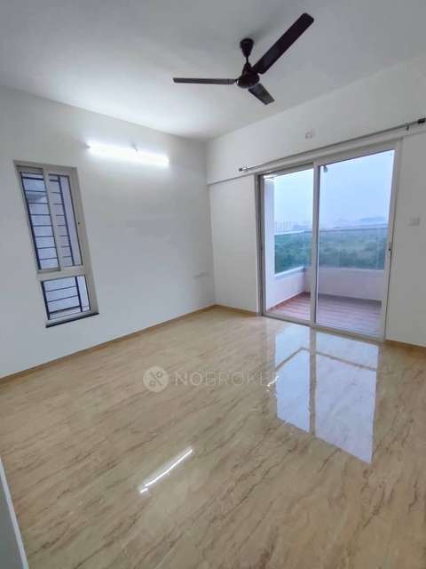 Single Room for Female In 2 BHK  In Vtp Leonara In Mahalunge