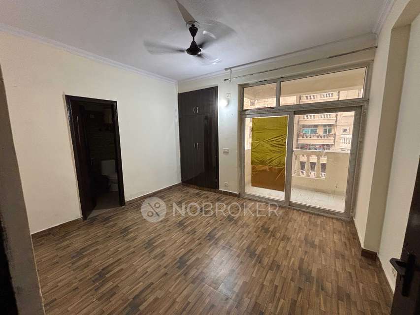 3 BHK Flat In Amrapali Silicon City for Rent  In  Sector 76