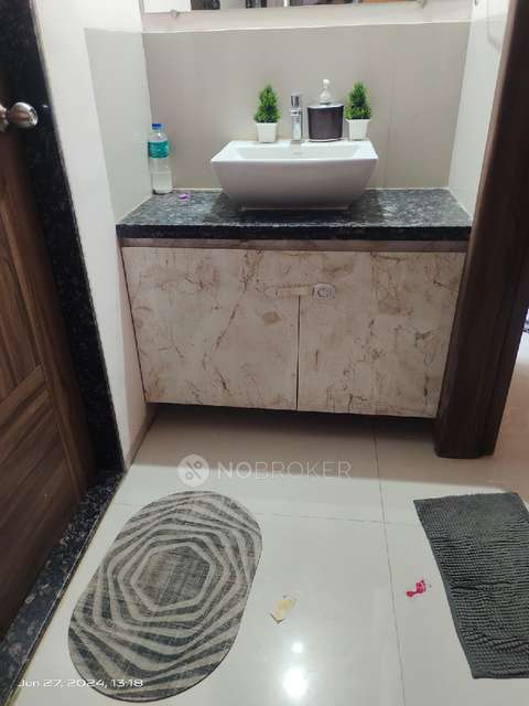 2 BHK Flat In Pyramid Atlante for Rent  In Wakad