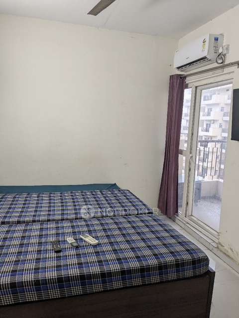 2 BHK Flat In Ridhi Sidhi for Rent In Sector 99