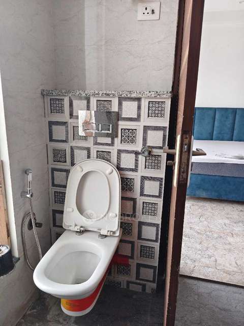 3 BHK Flat for Rent  In G 89 Sector 44