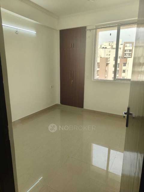2 BHK Flat In Golf Homes & Kingswood for Rent  In Sector 4