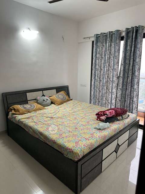 2 BHK Flat In Kohinoor Sportsville for Rent In Maan