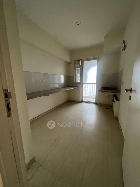 3 BHK Flat In Dlf Regal Gardens, Sector-90 For Sale  In Sector-90