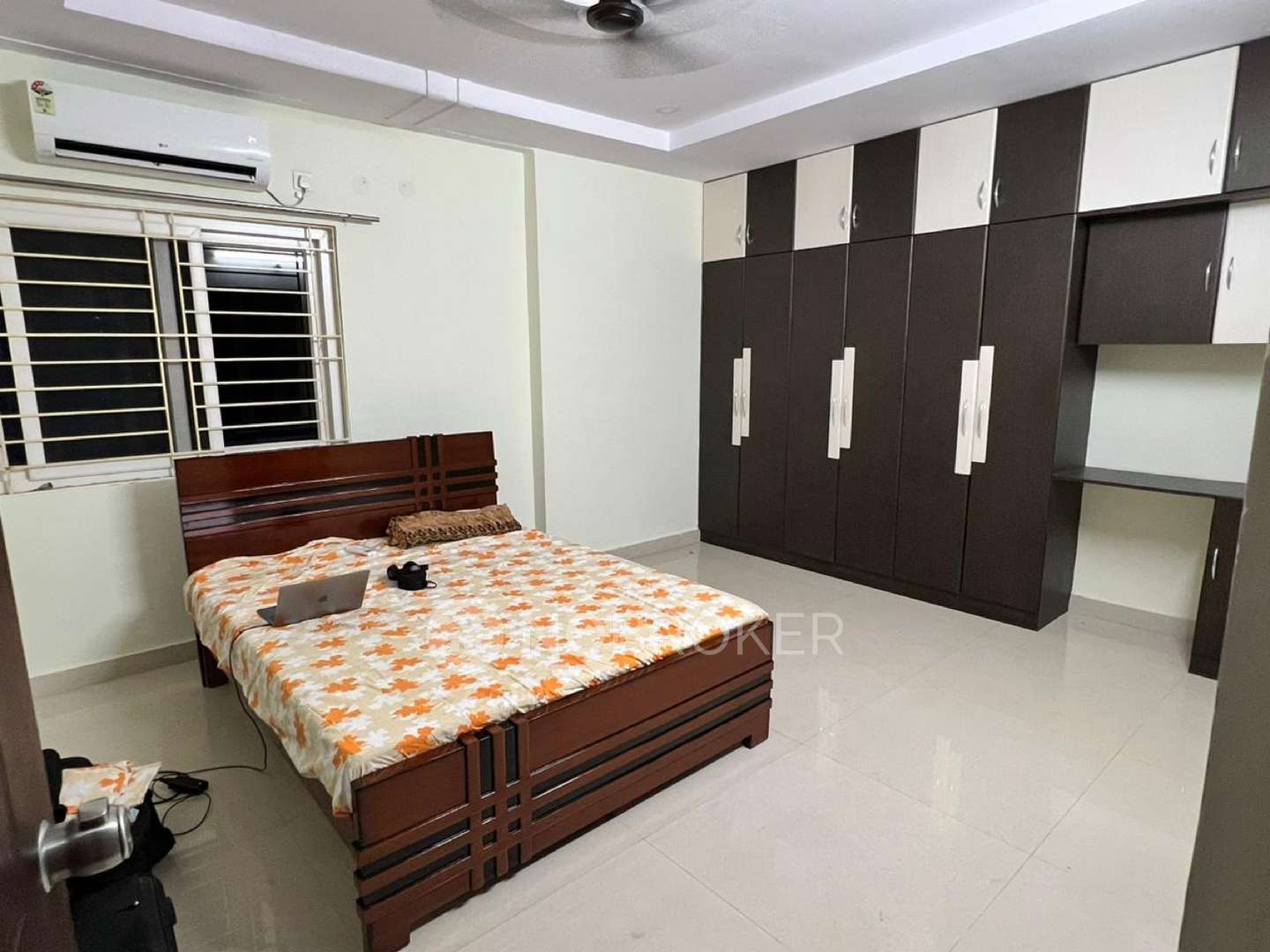 EliteHomes Madhapur Rent WITHOUT BROKERAGE Fully furnished 3 BHK