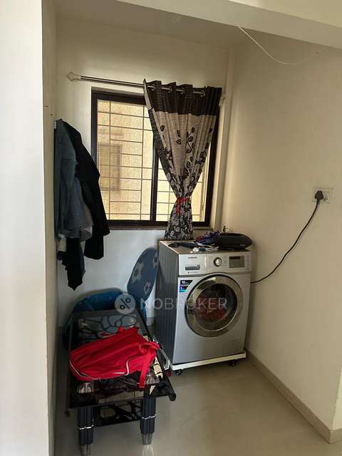 2 BHK Flat In Kalpataru Serenity, Manjri for Rent  In Hadapsar