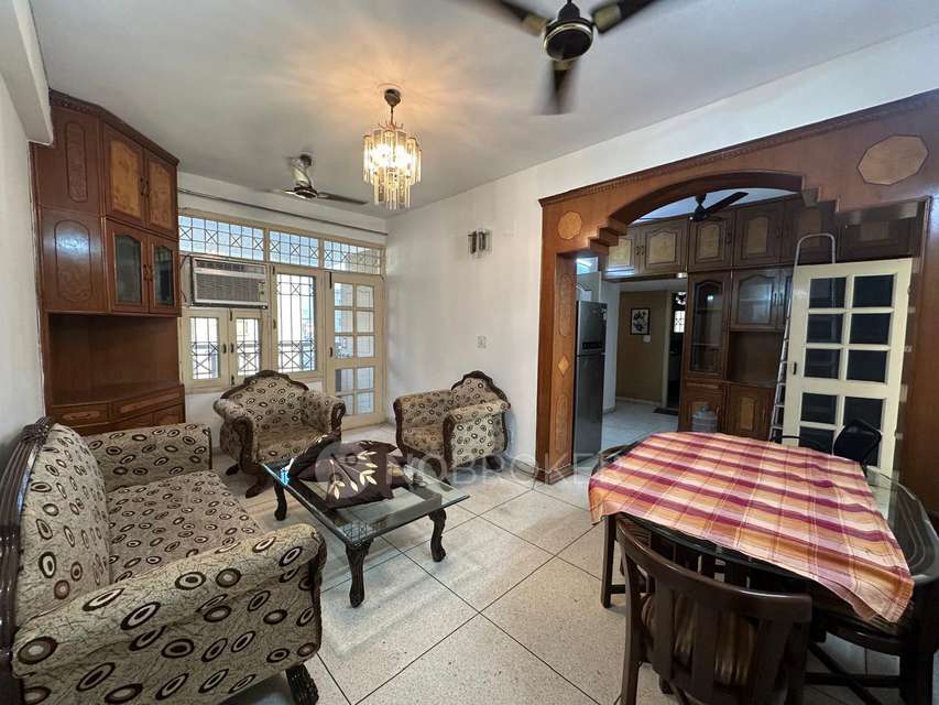 3 BHK Flat In Shree Ganesh Apartments for Rent  In Sector 7 