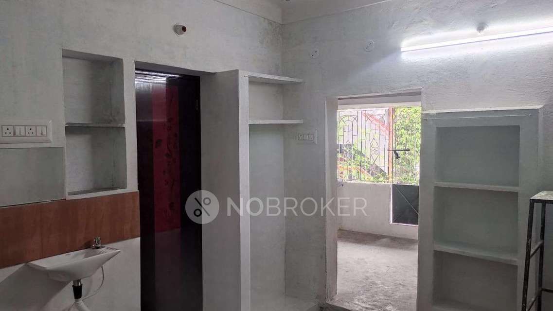 4+ BHK Flat For Sale  In Tiruvottiyur
