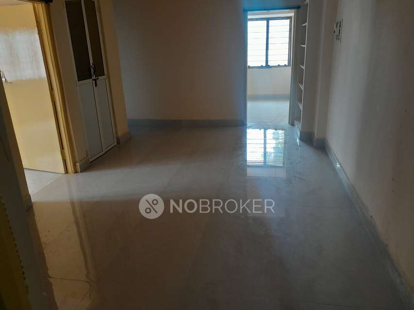 2 BHK Flat In Gandham Plaza For Sale  In New Bowenpally