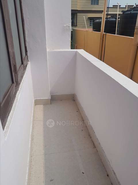 2 BHK Flat In Gandham Plaza For Sale  In New Bowenpally