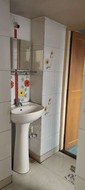 1 BHK Flat In Prakash Colony, for Rent  In Gultekadi