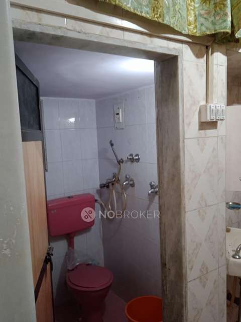 2 BHK Flat In Swastik Park For Sale  In Thakurli