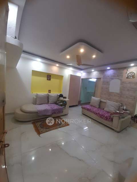1 RK Flat In Standalonebuilding for Rent  In South Delhi