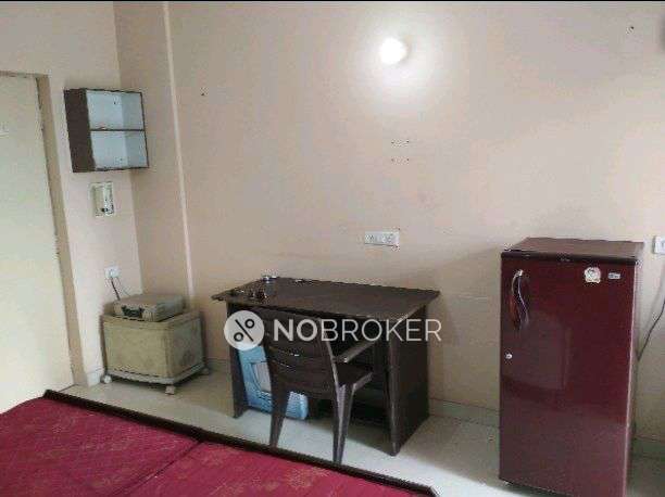 1 RK Flat for Rent  In Sector 43