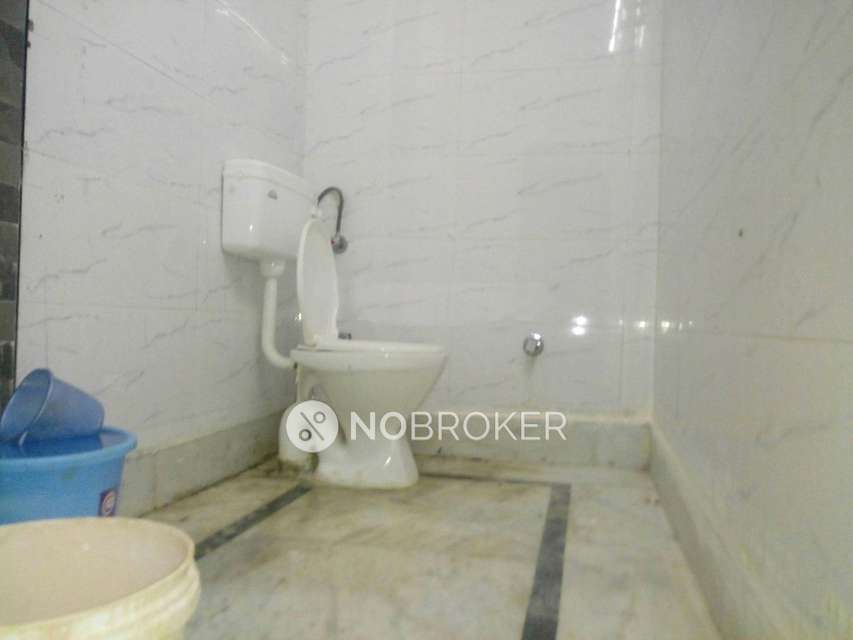 3 BHK Flat For Sale  In Uttam Nagar