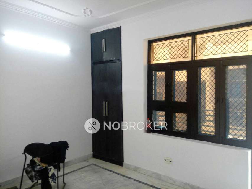 3 BHK Flat For Sale  In Uttam Nagar