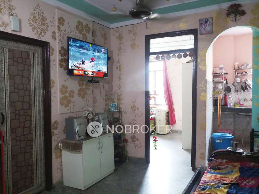 1 BHK Flat In Builder Floor For Sale  In Sangam Vihar