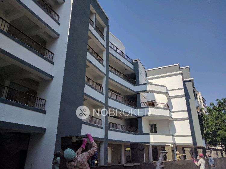 2 BHK Flat In Geeta Golden Bay For Sale  In Wagholi