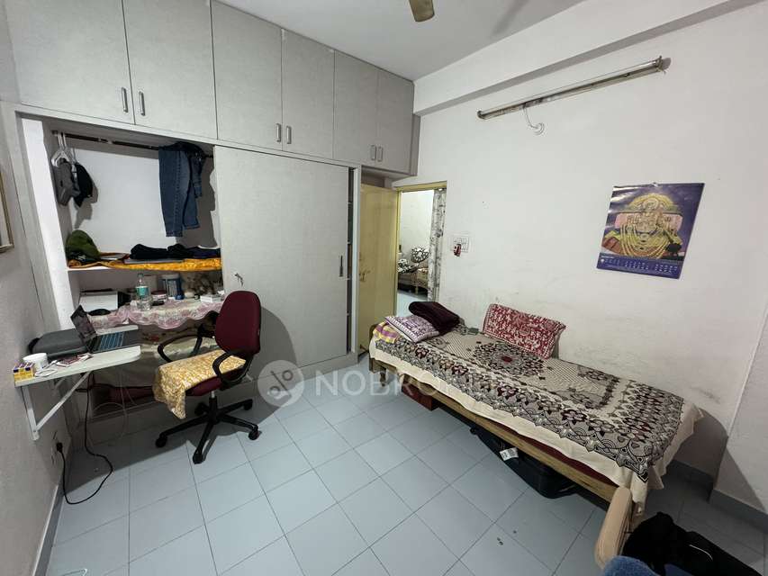 2 BHK Flat In Pbr Estates For Sale  In New Nallakunta