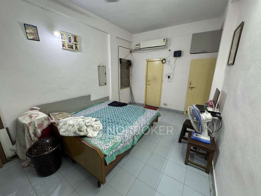 2 BHK Flat In Pbr Estates For Sale  In New Nallakunta