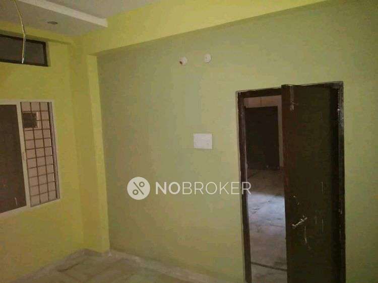 2 BHK Flat In Maitri Nivas For Sale  In Yamjal